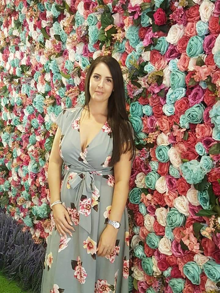 Donna Green, artist from the UK - Craft Resin UK