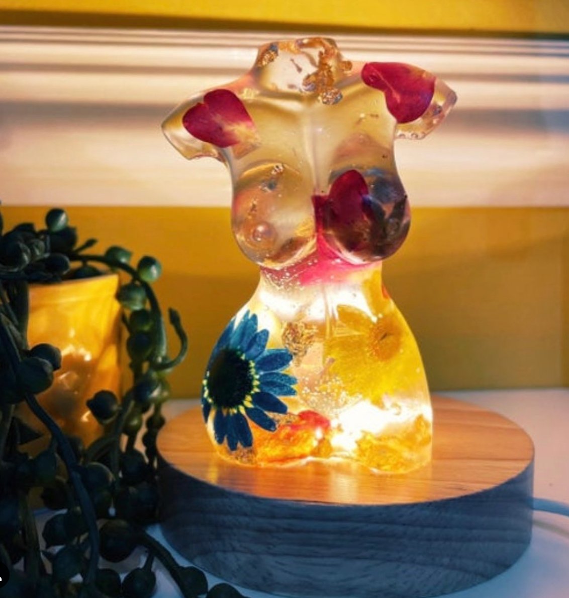 How To Put Lights In Your Epoxy Resin Projects? - Craft Resin UK