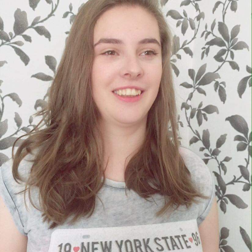 Kirsty Trathen, ARTIST FROM THE UK - Craft Resin UK