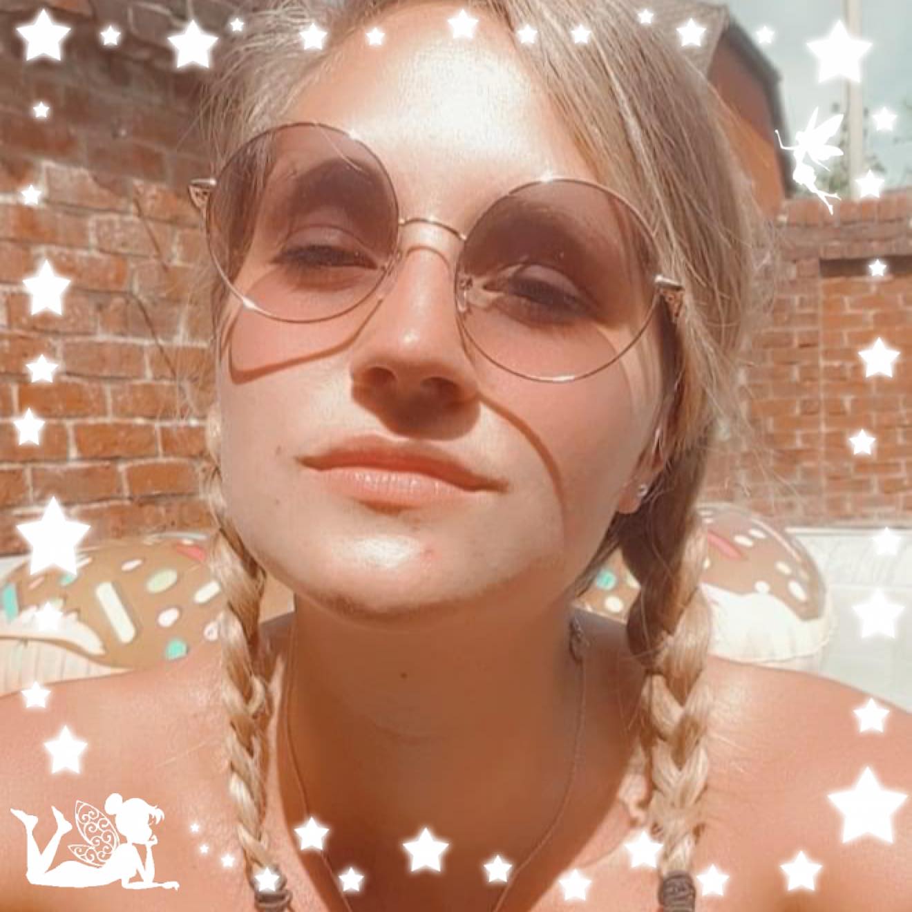 Rachel Jeffery, artist from the UK - Craft Resin UK