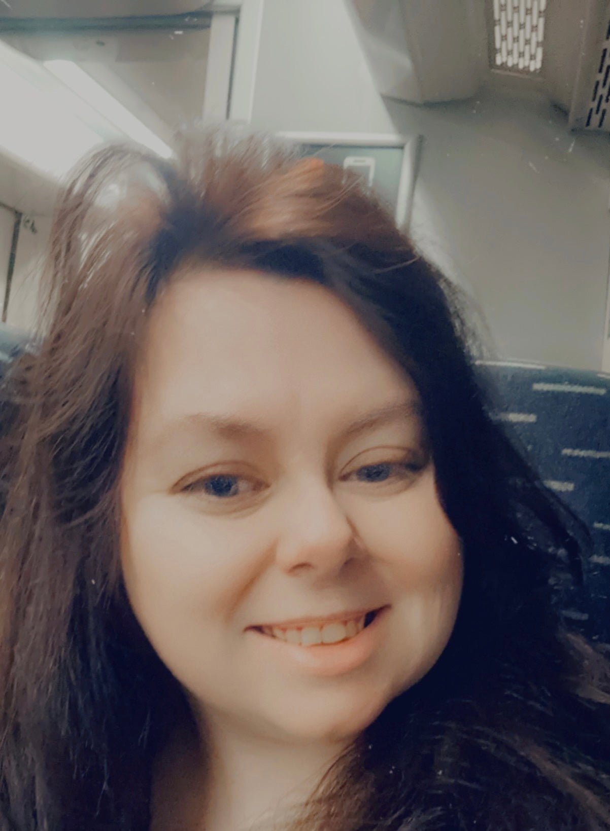 Sophia Picknell, Resin Artist - @SAJCreationUK - Craft Resin UK