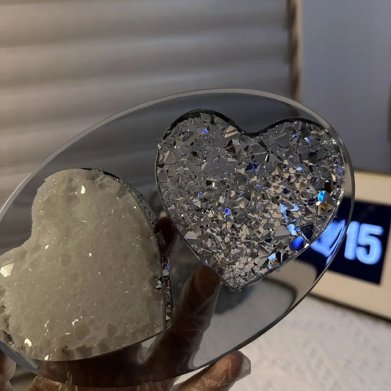 Crystal Cluster Inlay for Heart Shape Resin Mold - Craft Resin UK