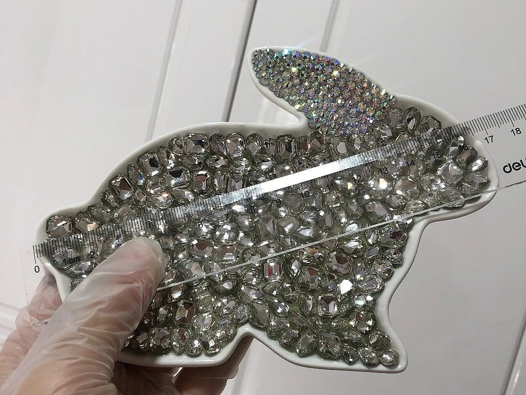 Diamond Rabbit Tray Ornament Mold - Craft Resin UK