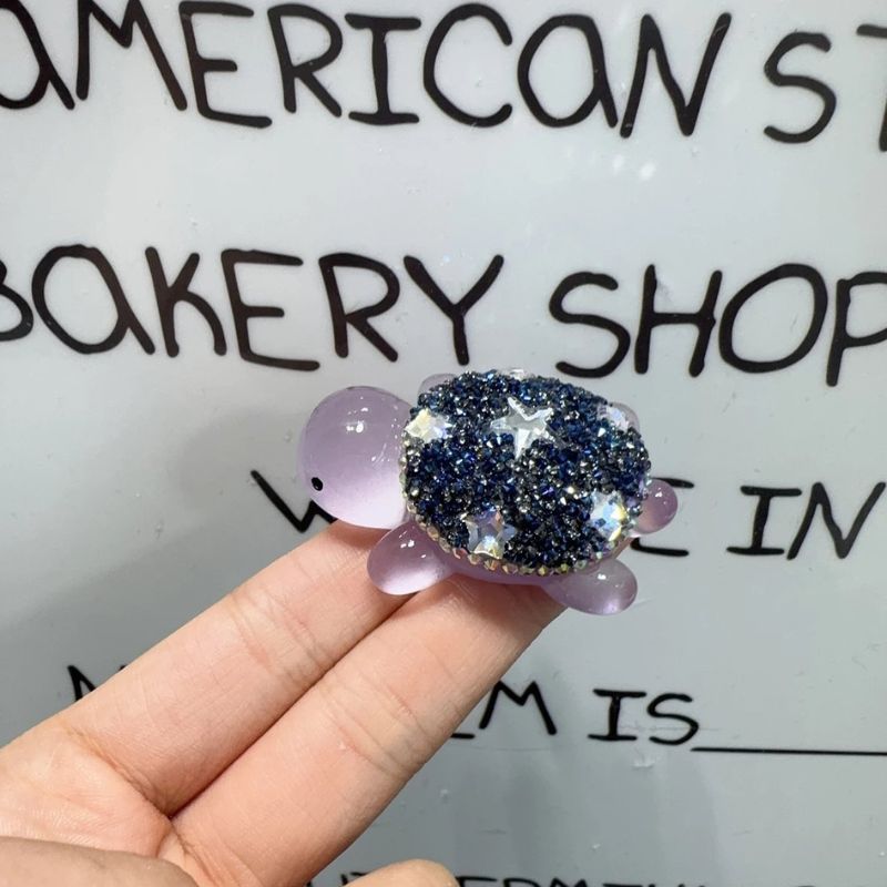 Handmade Cute Diamond Turtle Ornament Resin Mold - Craft Resin UK