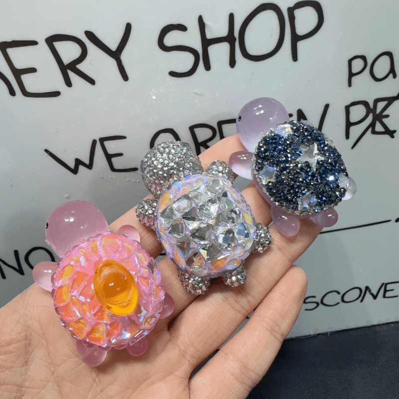 Handmade Cute Diamond Turtle Ornament Resin Mold - Craft Resin UK